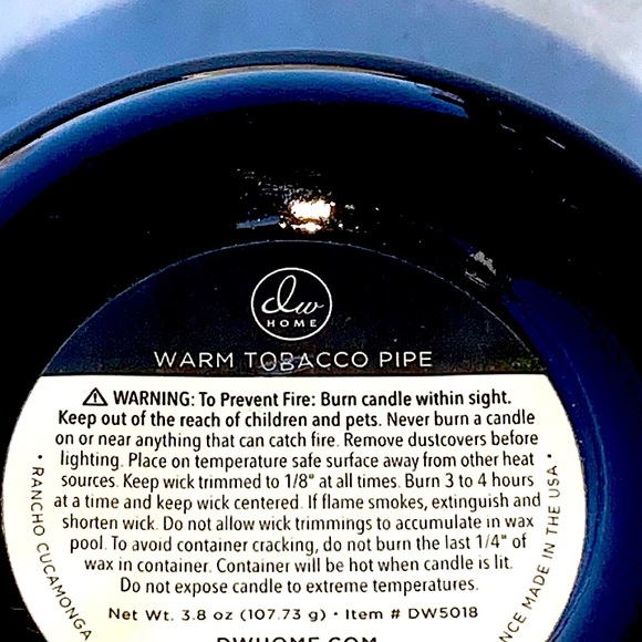 DW HOME CANDLE WARM TOBACCO PIPE 1 WICK NEW BLACK SOY WAX - Picture 3 of 3